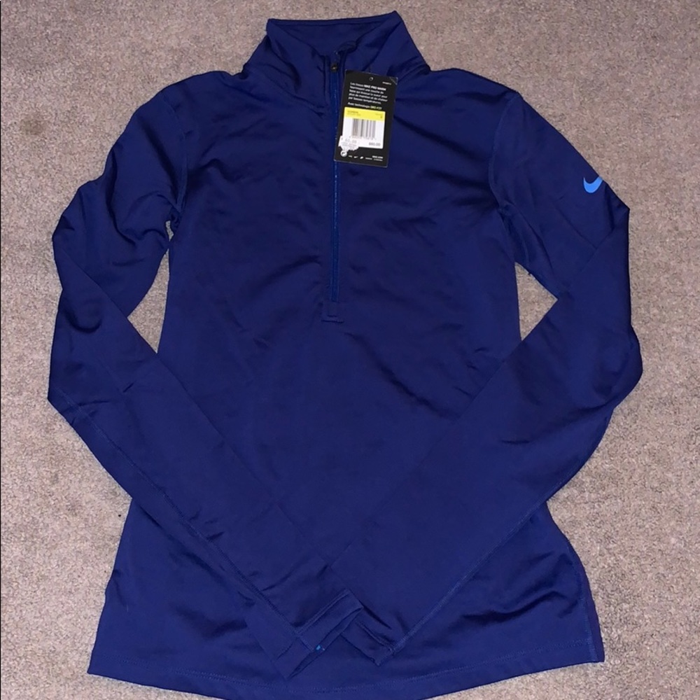 Women’s Nike dri-fit.